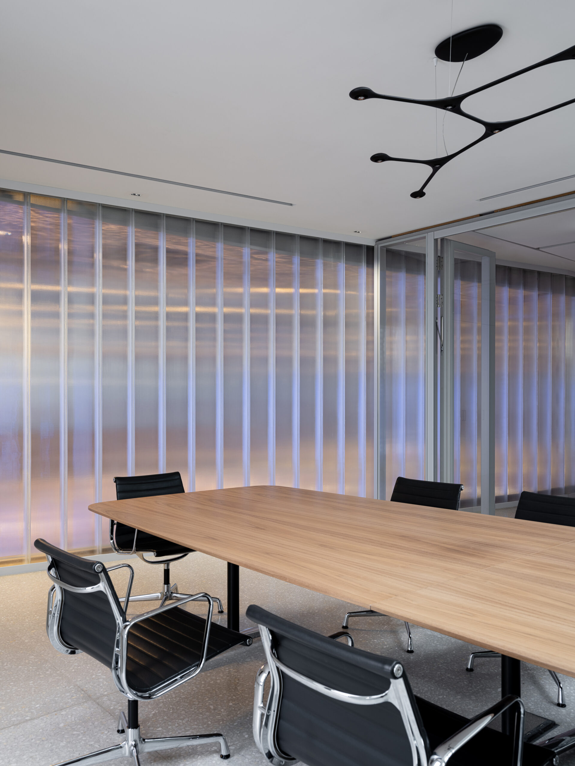 Офис УК Универмага Цветной