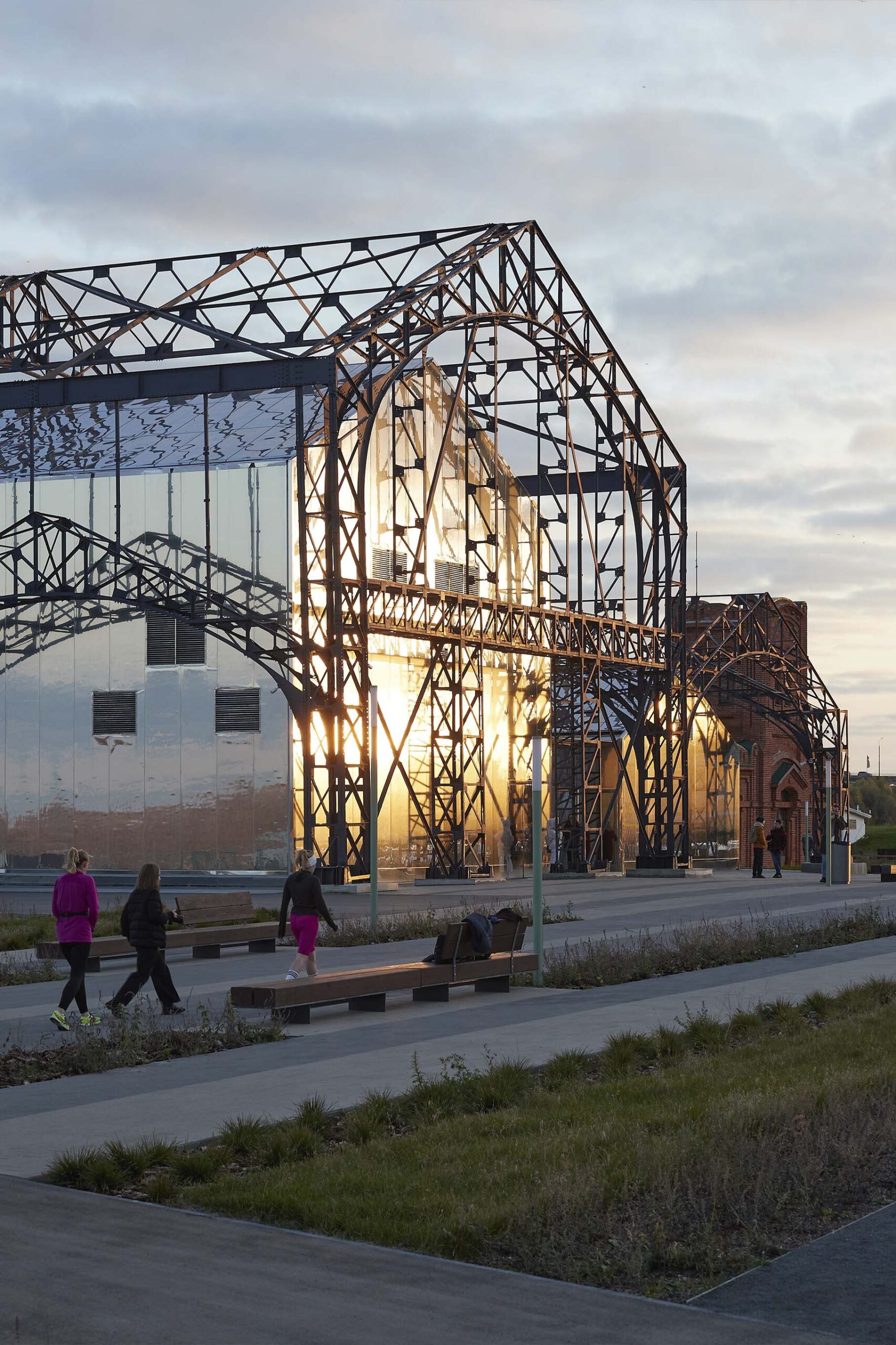 Владислав Айнет