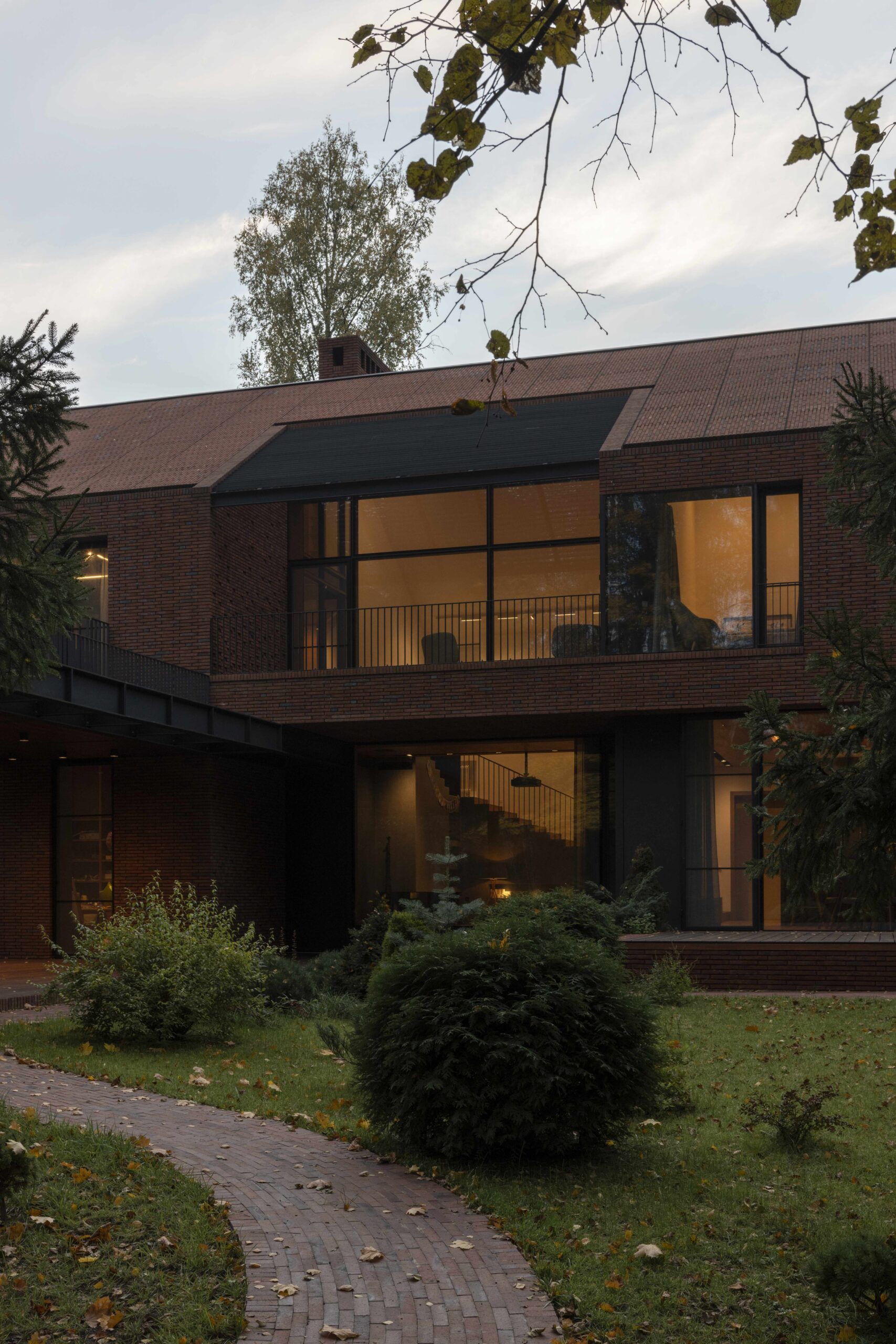 Даниил Анненков